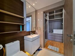Sky Vue (D20), Condominium #561251251